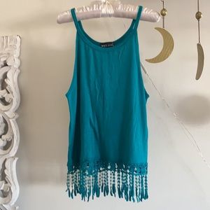 🪞 fringe trim tank top